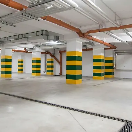 Lägenhet Tcf - With Free Garage *