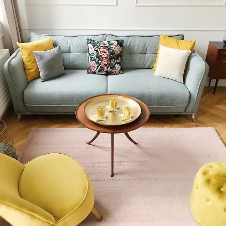 Tcf - With Free Garage